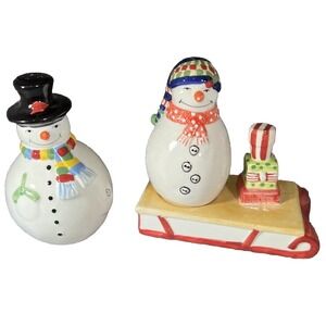 Oneida‎ Snowmates Salt And Pepper Shakers